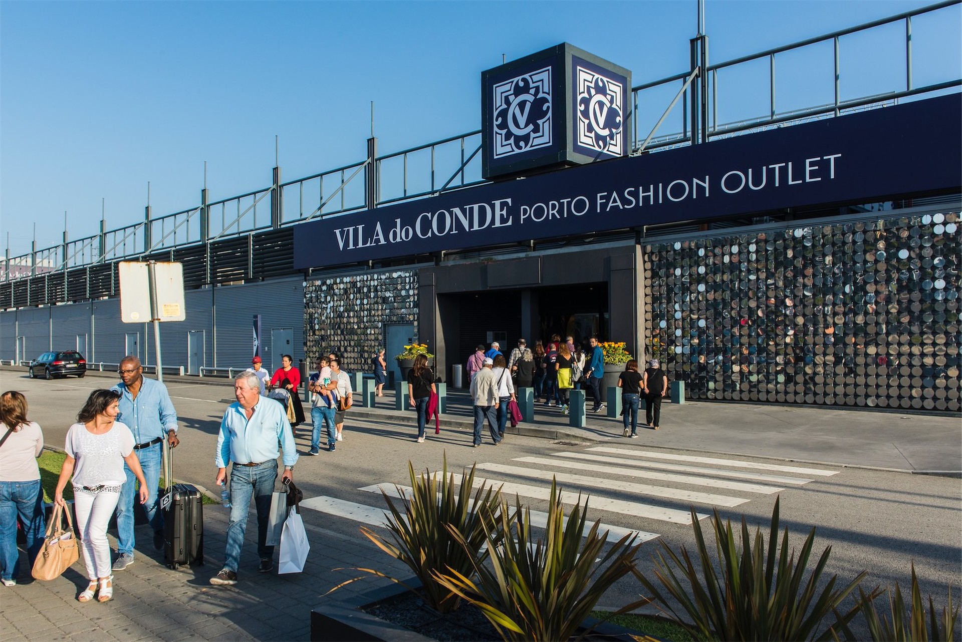 Vila do Conde Porto Fashion Outlet - Magasin usine destockage degriffes - Porto