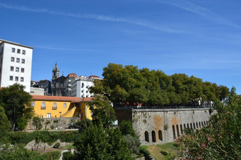 Passeio et Jardim das Virtudes - Espace vert avec vue sur Porto